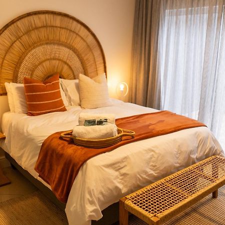 Deja Blue Beachfront Villa, Newly Renovated Langstrand Exteriér fotografie
