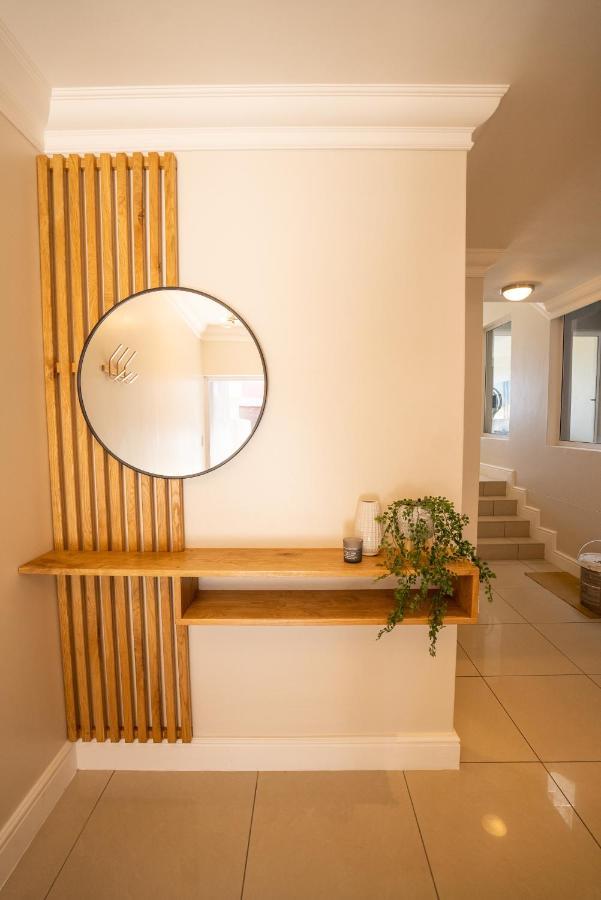 Deja Blue Beachfront Villa, Newly Renovated Langstrand Exteriér fotografie