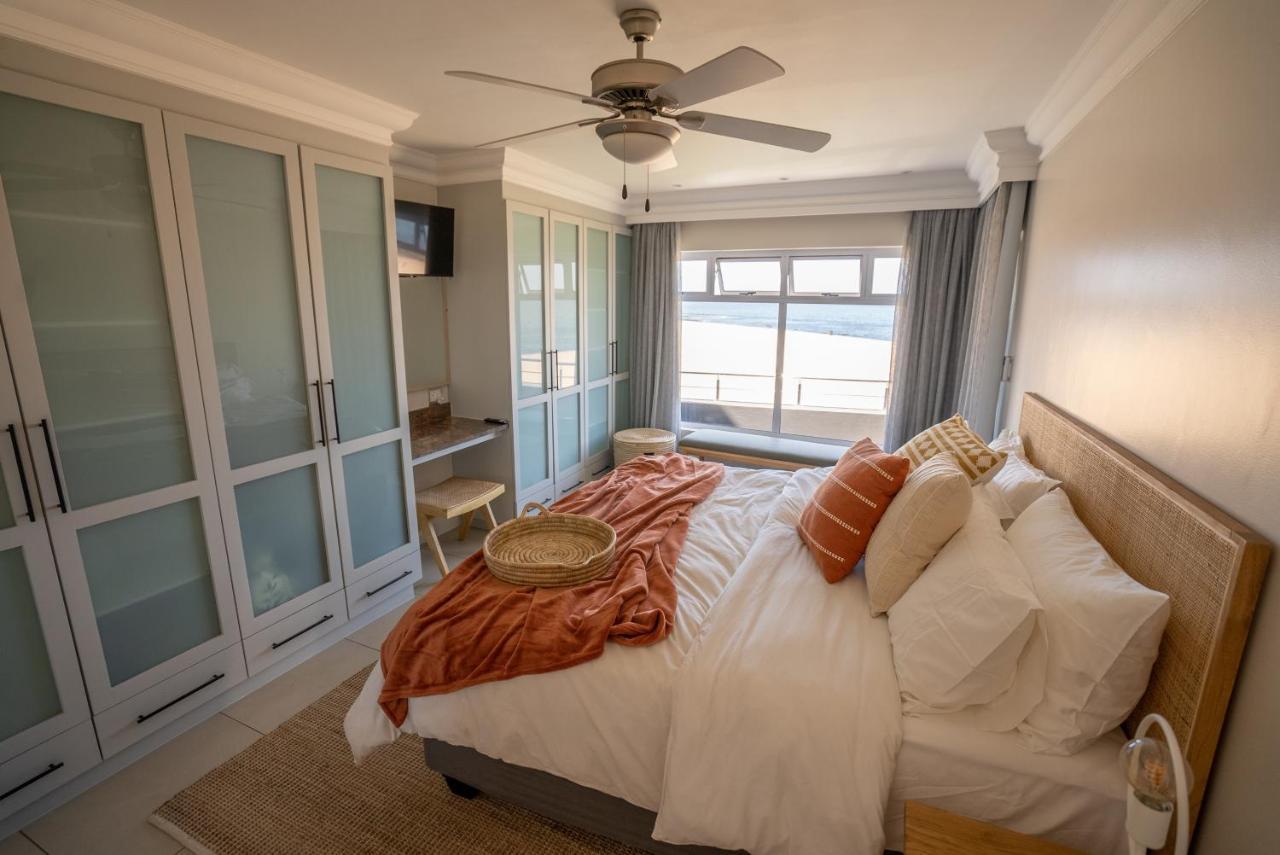 Deja Blue Beachfront Villa, Newly Renovated Langstrand Exteriér fotografie